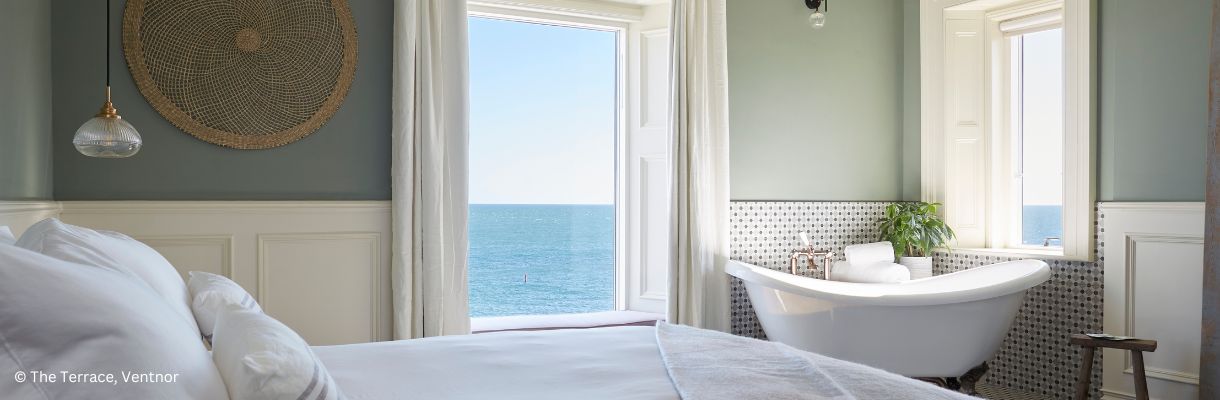 Rolling top bath in bedroom at The Terrace